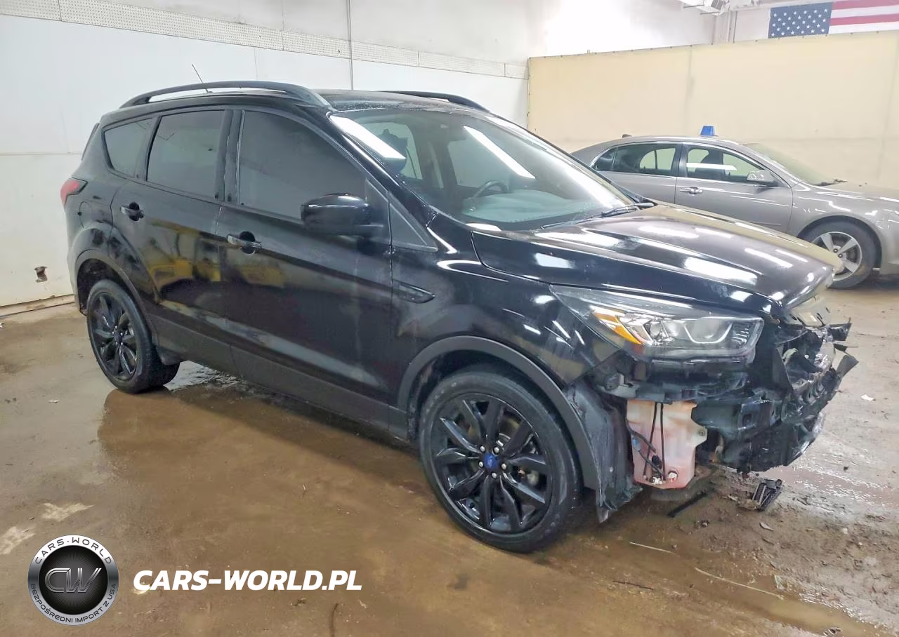 2019 Ford Escape Se VIN:1FMCU9GD6KUA17035 - 4