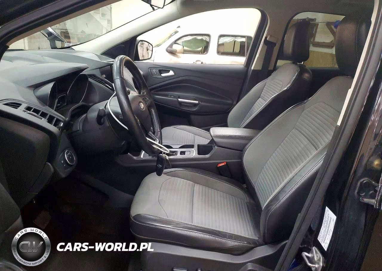 2019 Ford Escape Se VIN:1FMCU9GD6KUA17035 - 7