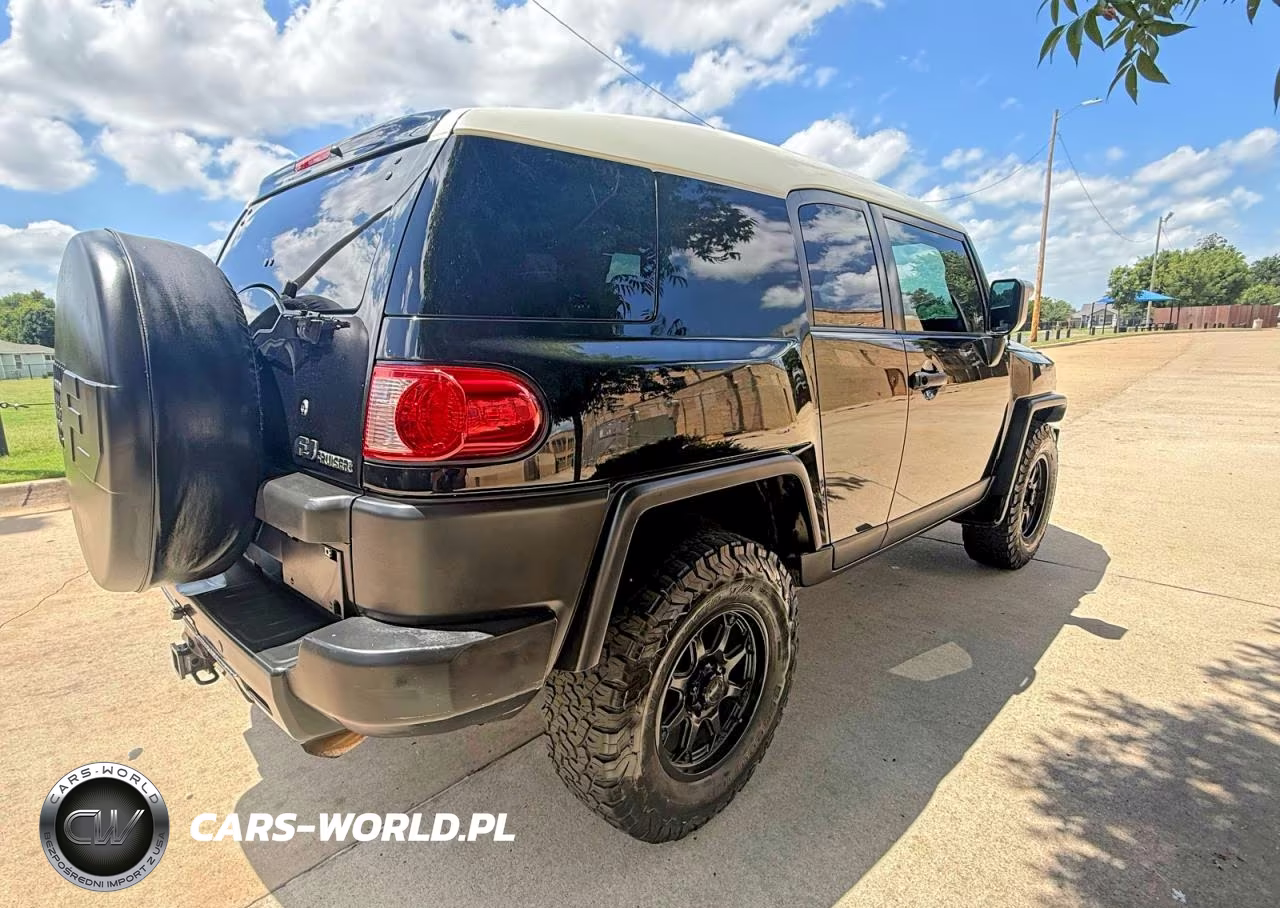 2007 Toyota Fj Cruiser Base VIN:JTEBU11F770018393 - 4