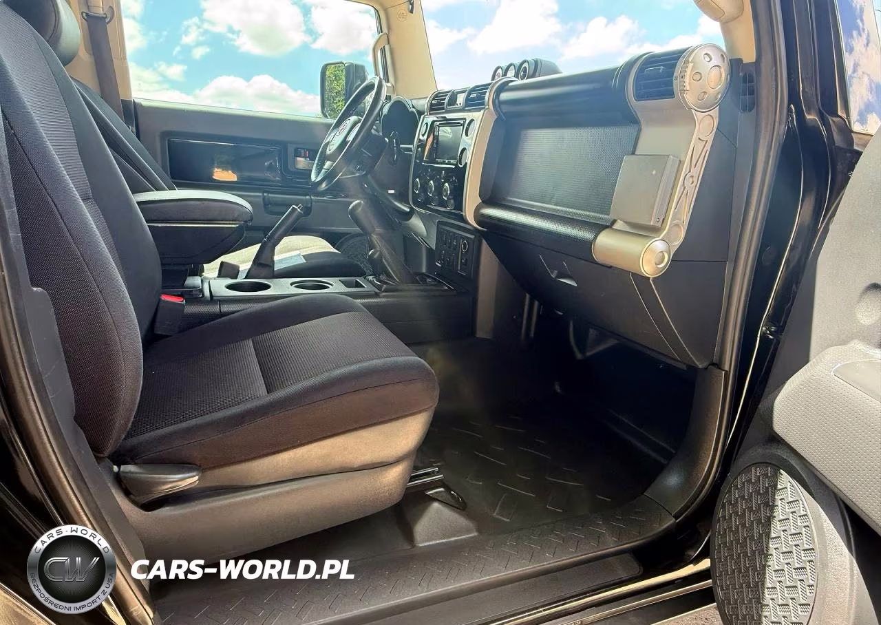 2007 Toyota Fj Cruiser Base VIN:JTEBU11F770018393 - 5