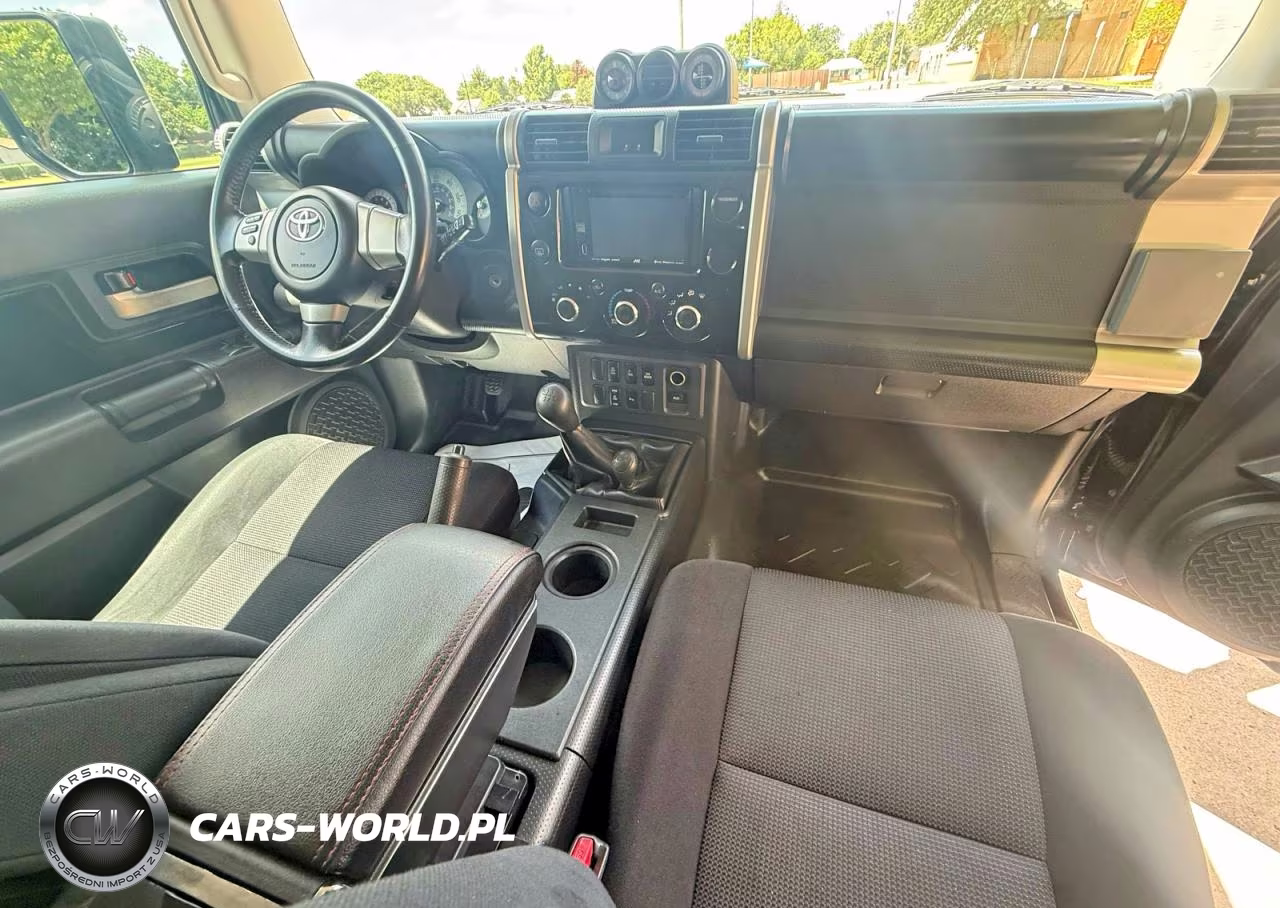 2007 Toyota Fj Cruiser Base VIN:JTEBU11F770018393 - 9