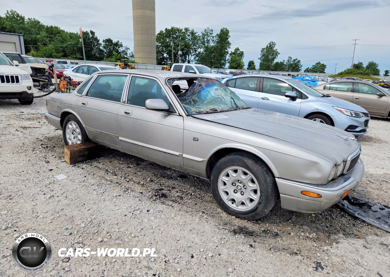 1999 Jaguar Xj8 VIN:SAJHD104XXC870171 - 4