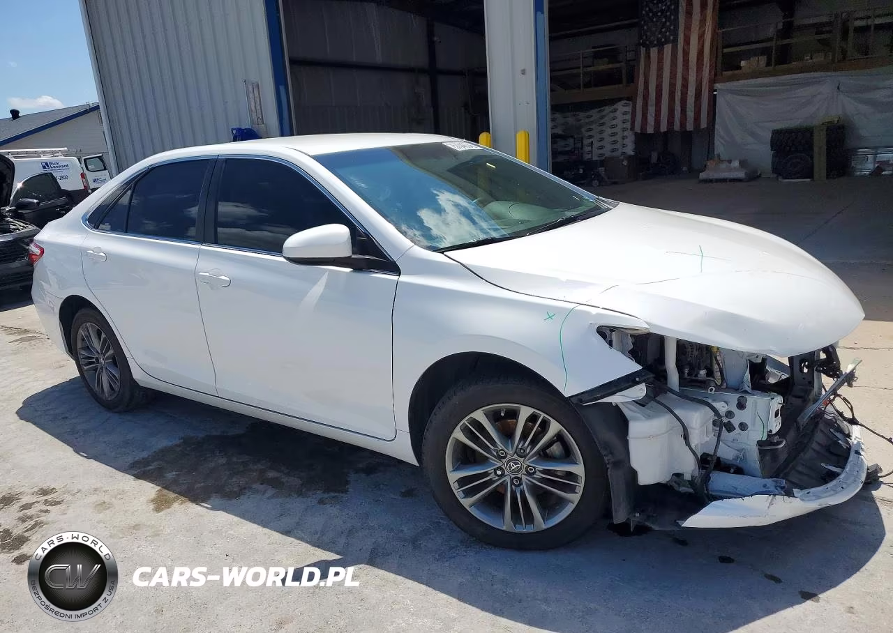 2017 Toyota Camry Se VIN:4T1BF1FK5HU358359 - 4
