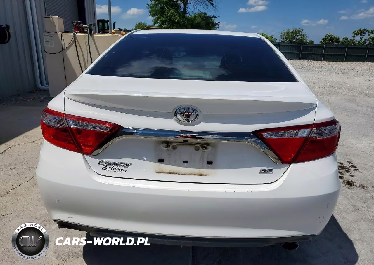 2017 Toyota Camry Se VIN:4T1BF1FK5HU358359 - 6