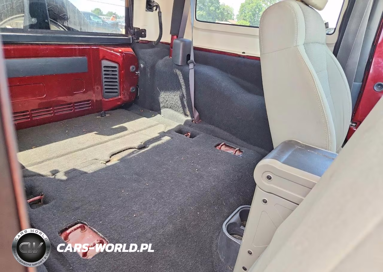 2007 Jeep Wrangler Sahara VIN:1J4FA54197L177091 - 10