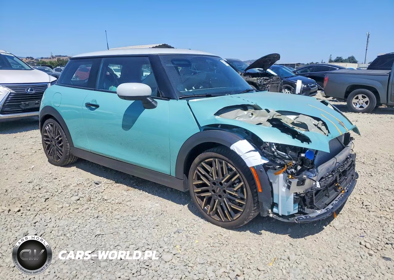 2025 Mini Cooper Base VIN:WMW13GD00S2W58596 - 4