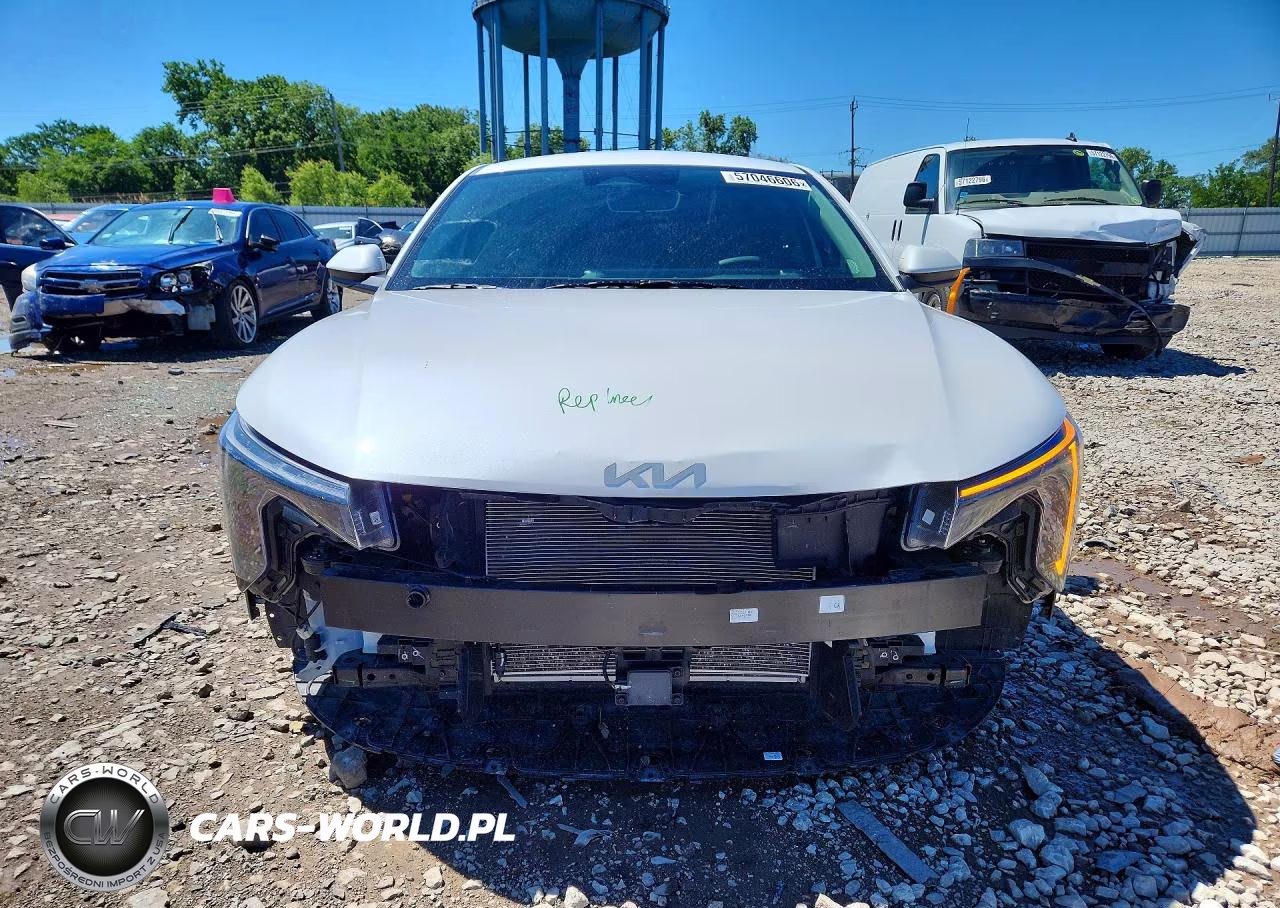 2025 Kia K4 Lxs VIN:3KPFT4DE3SE207085 - 5