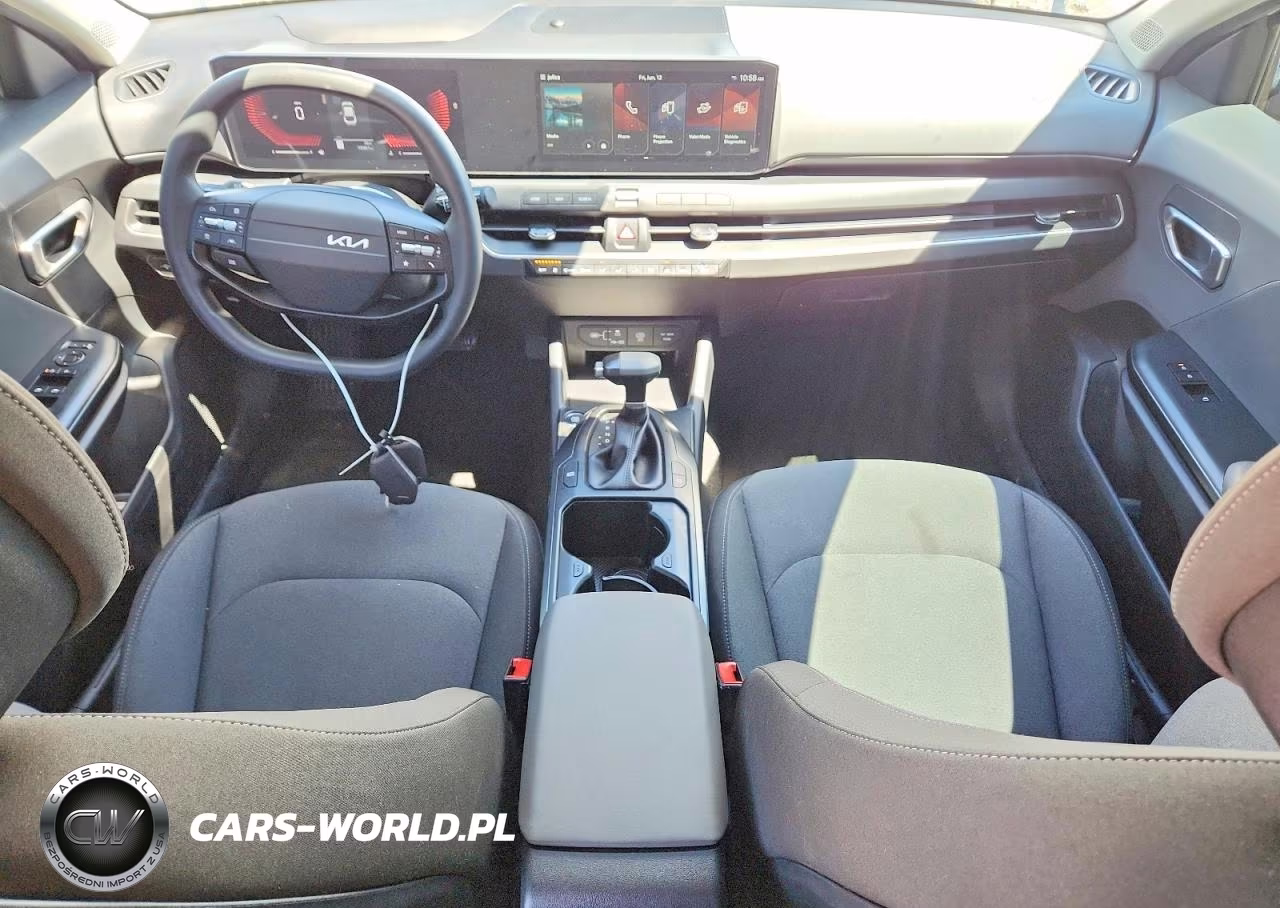 2025 Kia K4 Lxs VIN:3KPFT4DE3SE207085 - 8