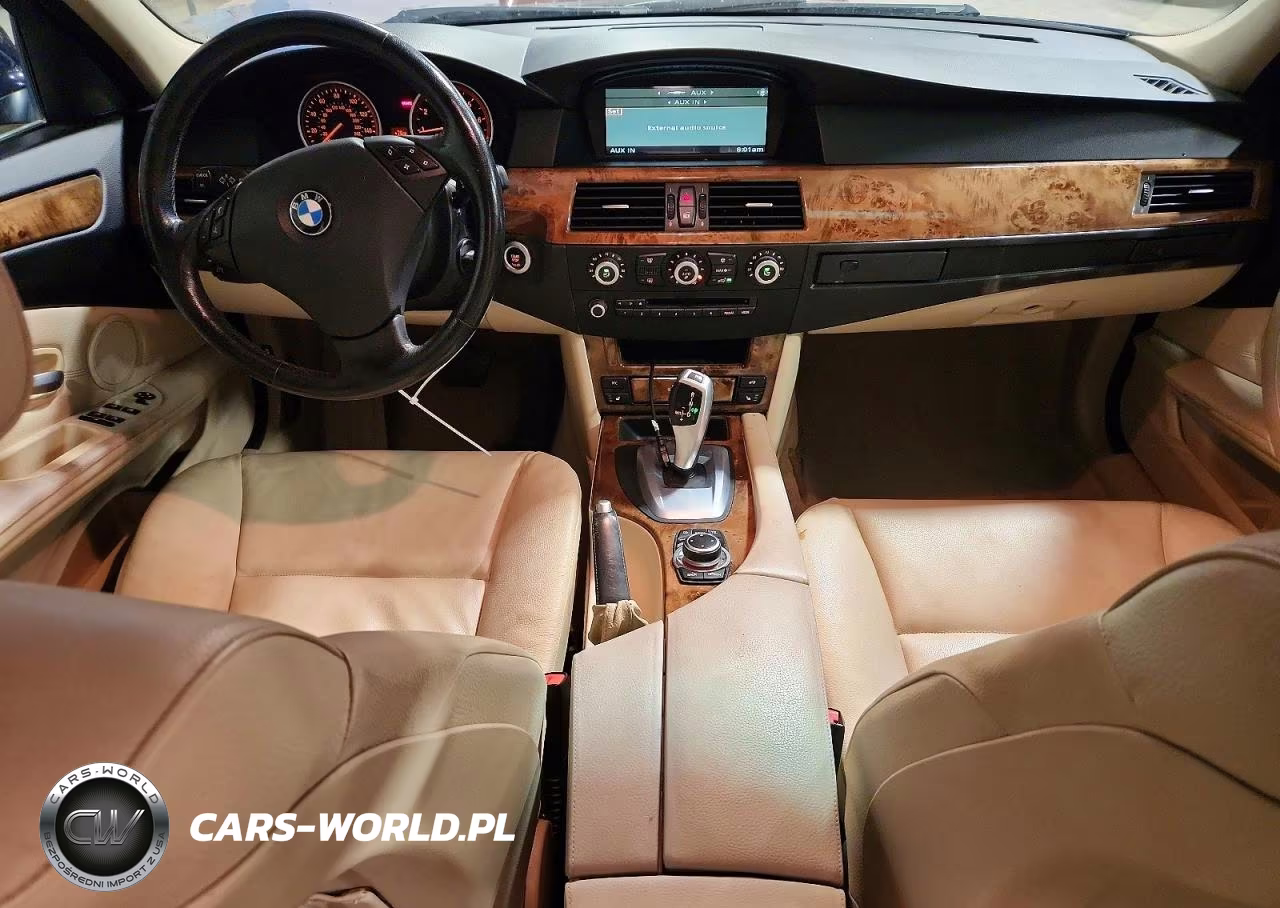 2010 BMW 528 Xi VIN:WBANV1C58AC389357 - 8