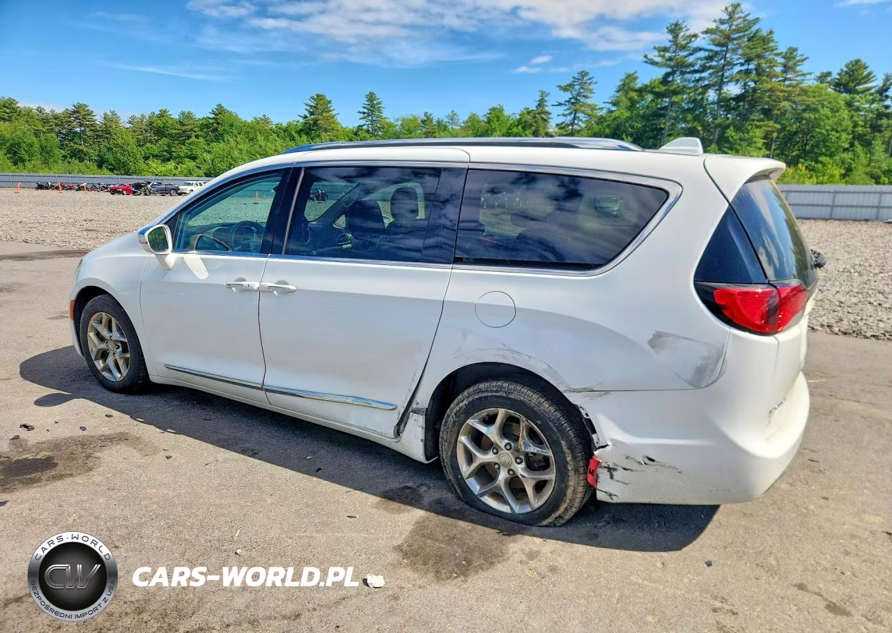 2017 Chrysler Pacifica Limited VIN:2C4RC1GG3HR744703 - 2