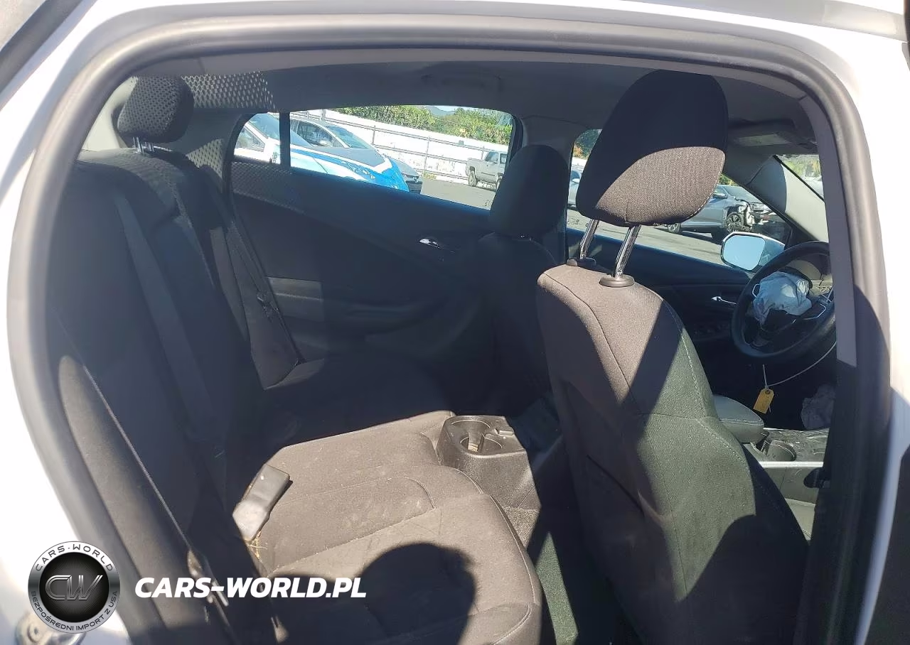 2018 Chevrolet Volt Lt VIN:1G1RC6S55JU157245 - 10