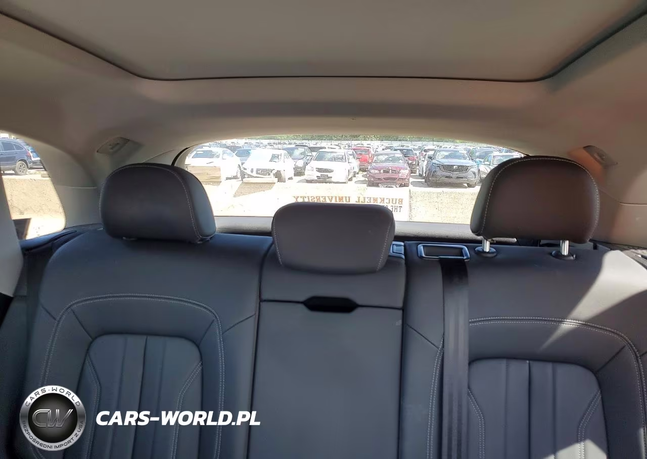 2022 Audi Q5 Premium Plus 45 VIN:WA1EAAFY7N2109924 - 10