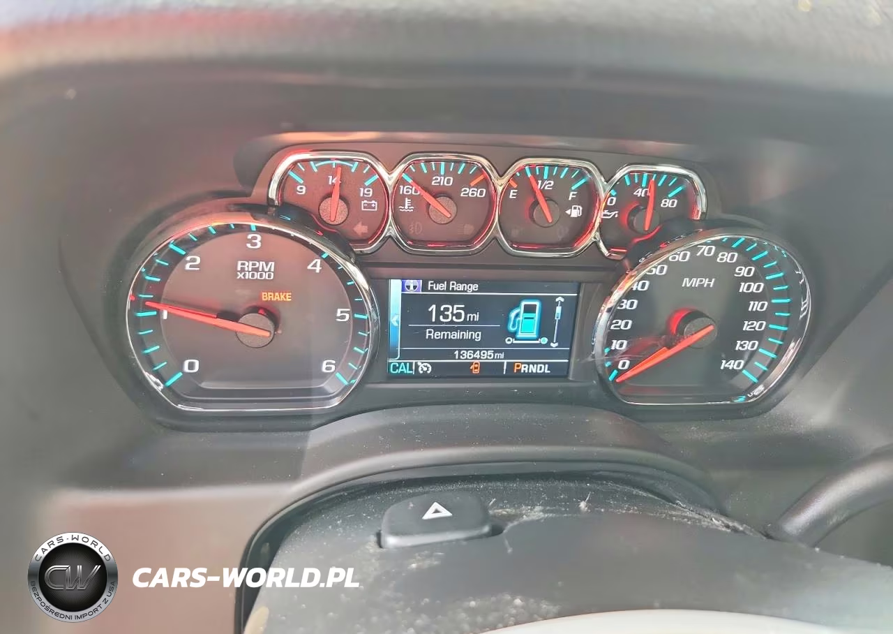2018 Chevrolet Tahoe C1500 Ls VIN:1GNSCAKCXJR199561 - 9