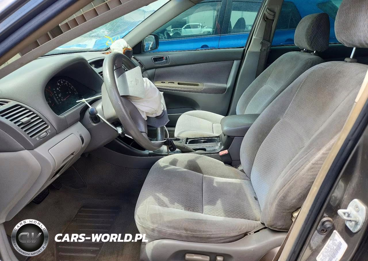 2003 Toyota Camry Le VIN:4T1BE32K93U782060 - 7