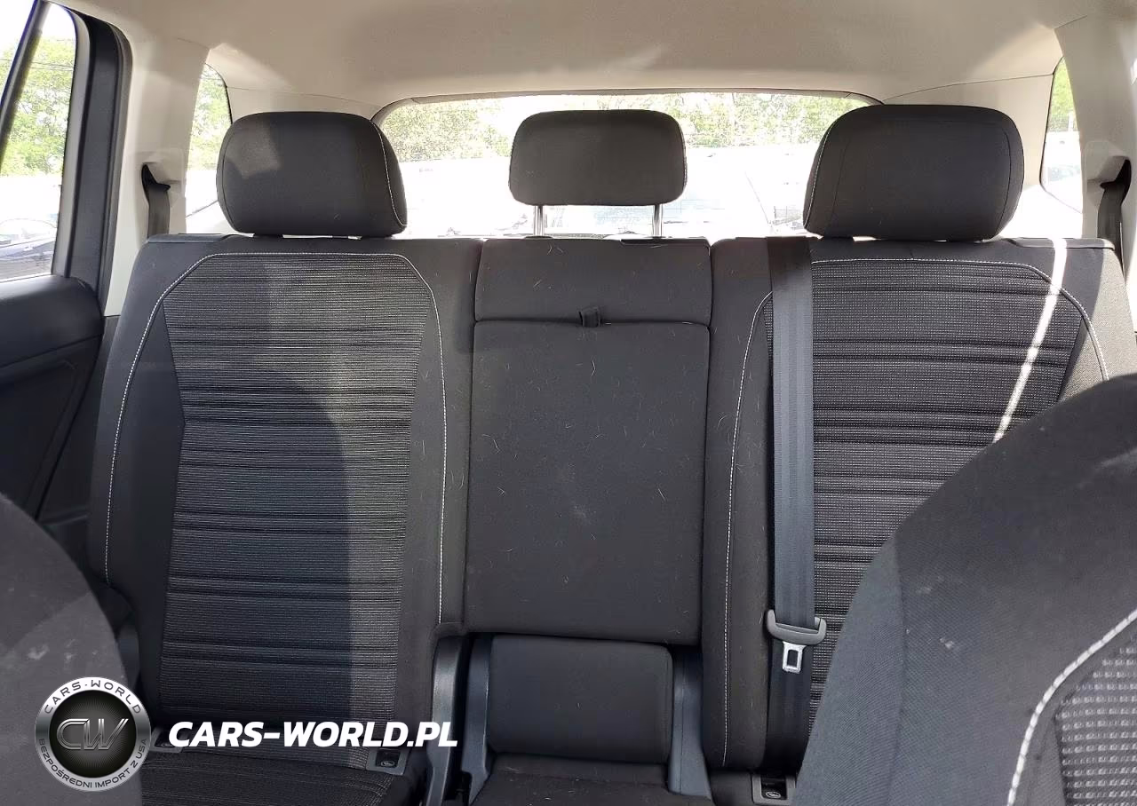 2024 Volkswagen Tiguan S VIN:3VVRB7AX3RM228172 - 10