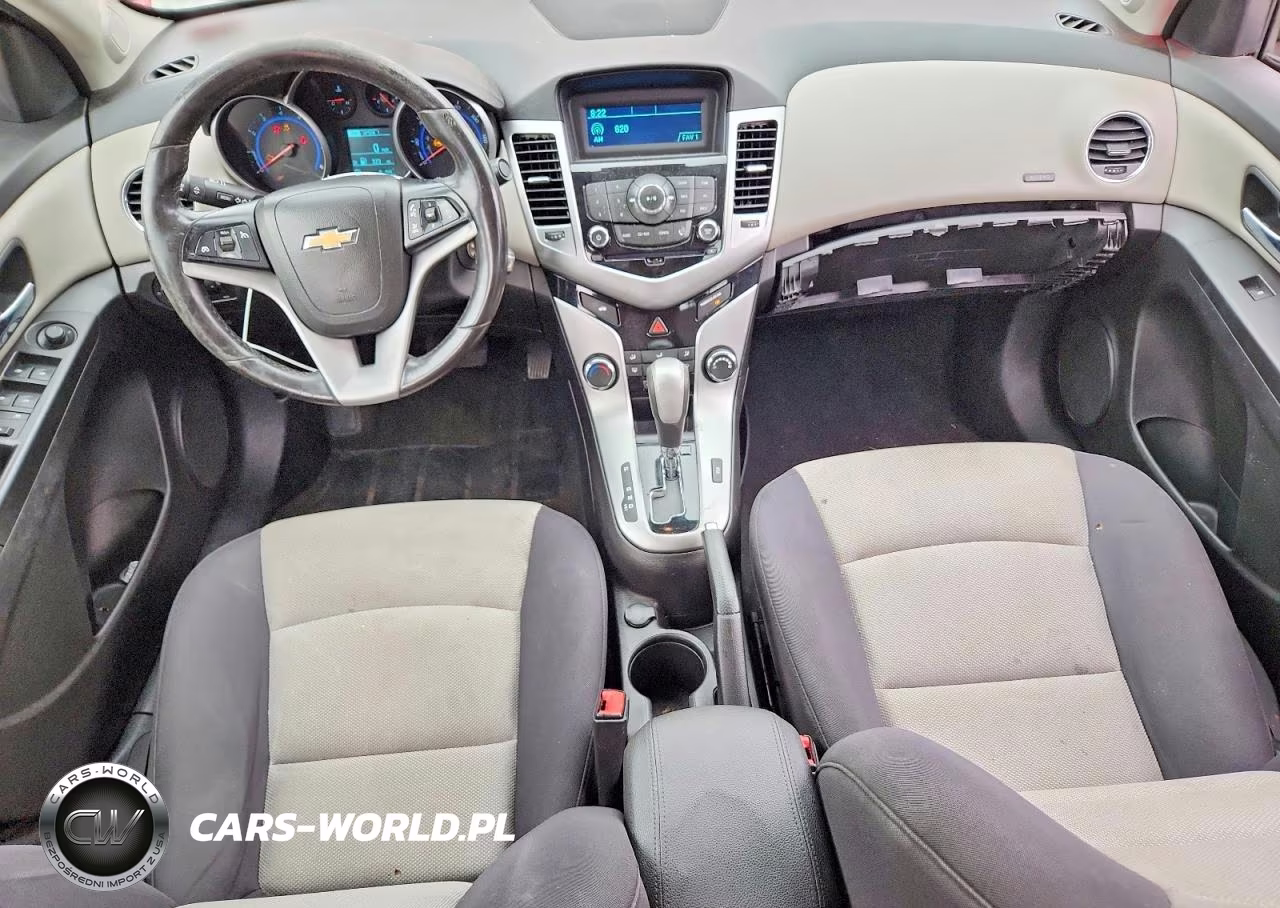 2015 Chevrolet Cruze Ls Auto VIN:1G1PA5SG9F7182969 - 8