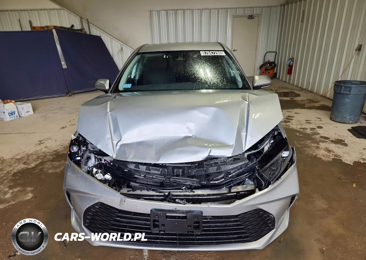 2025 Toyota Camry Le VIN:4T1DAACK6SU151322 - 5