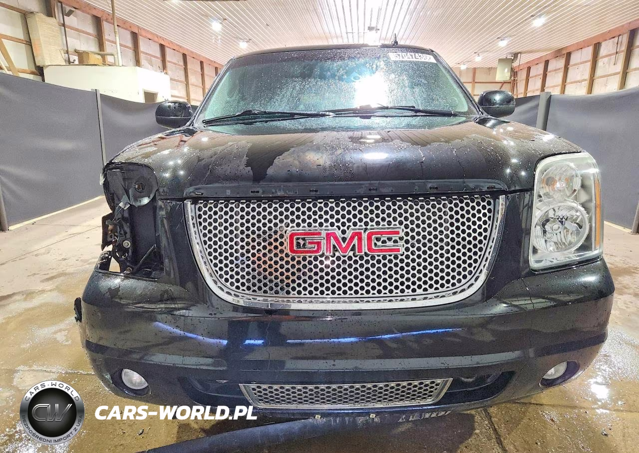 2013 GMC Yukon Denali VIN:1GKS2EEF2DR329950 - 5
