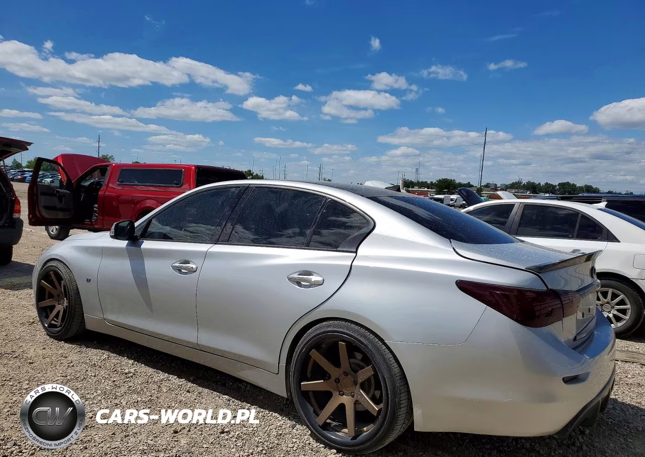 2014 Infiniti Q50 Base VIN:JN1BV7AP3EM670207 - 2