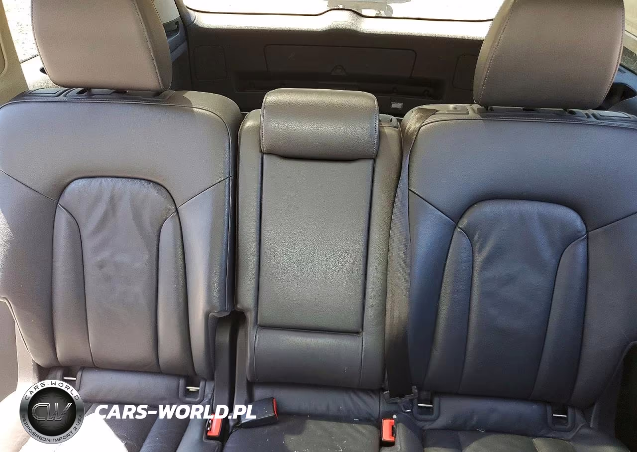 2012 Audi Q7 Premium Plus VIN:WA1LGAFE3CD008571 - 10