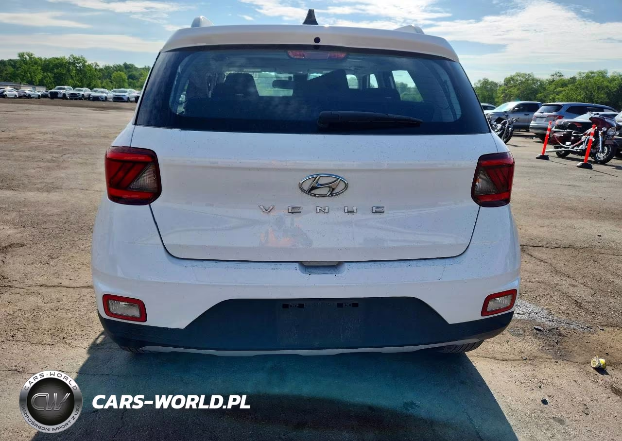 2022 Hyundai Venue Sel VIN:KMHRC8A38NU139665 - 6