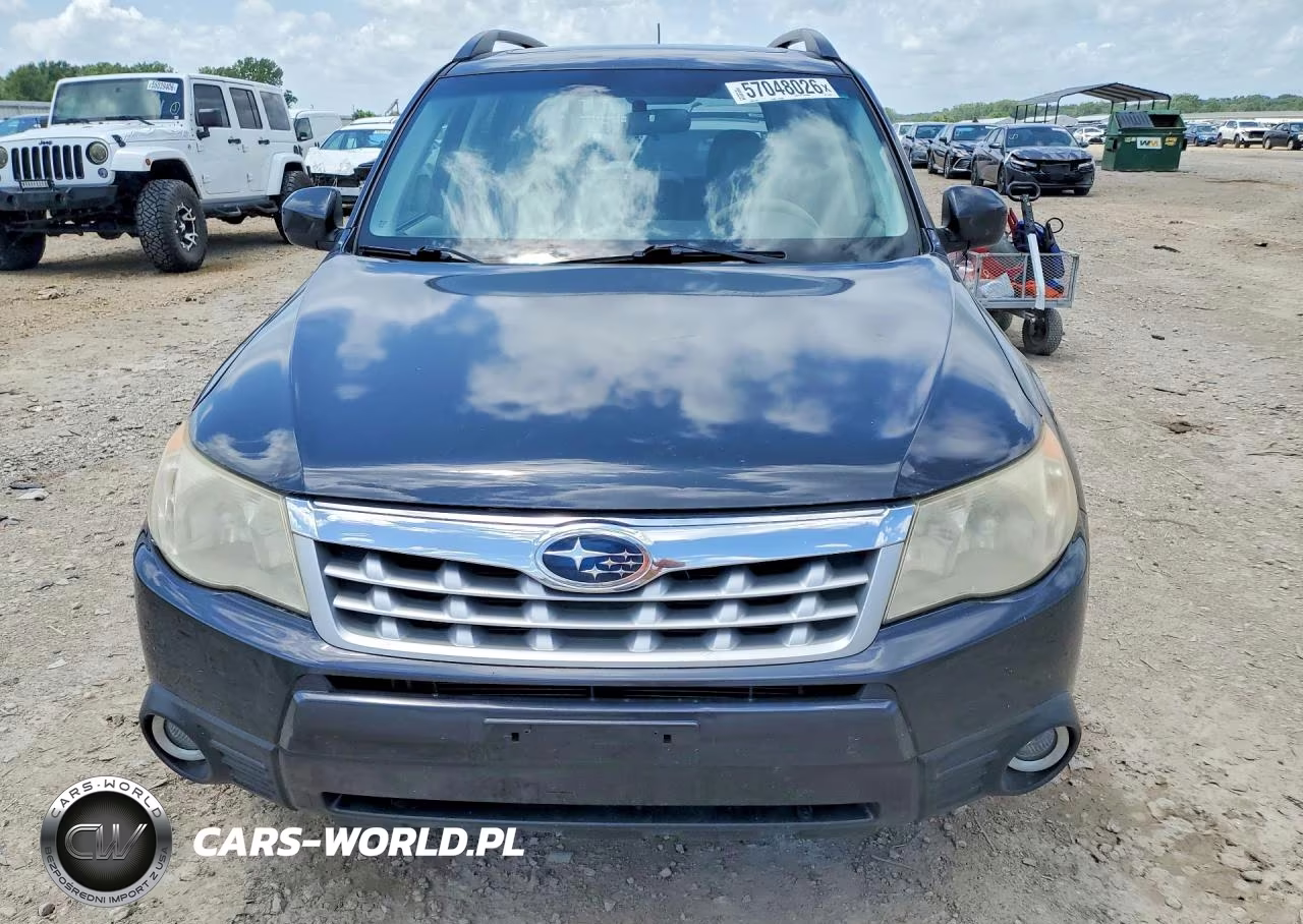2013 Subaru Forester 2.5X Premium VIN:JF2SHADC7DG400258 - 5