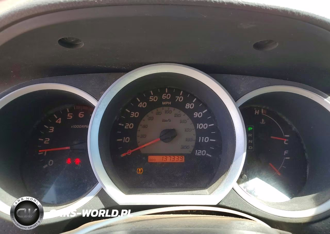 2010 Toyota Tacoma Access Cab VIN:5TETX4CN3AZ705934 - 9