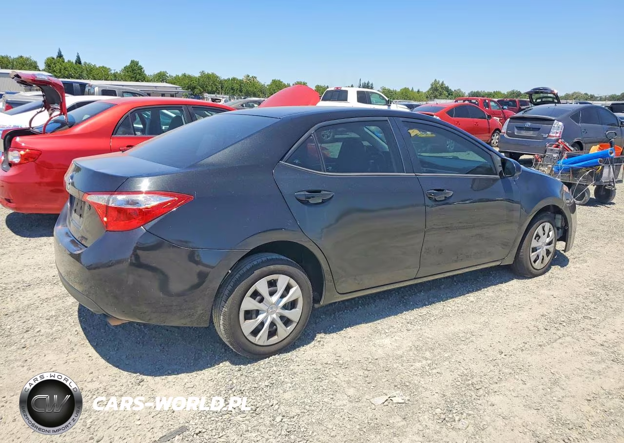 2014 Toyota Corolla L VIN:5YFBURHE0EP157588 - 3