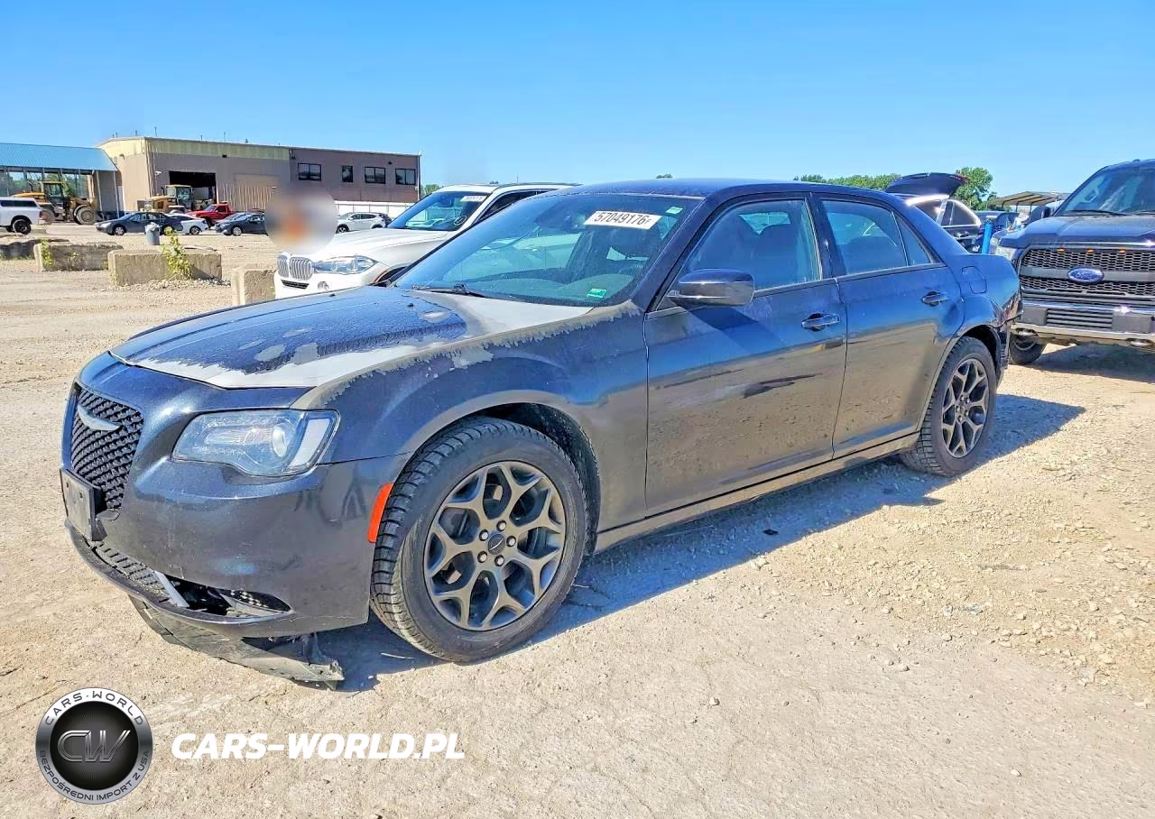 2018 Chrysler 300 S