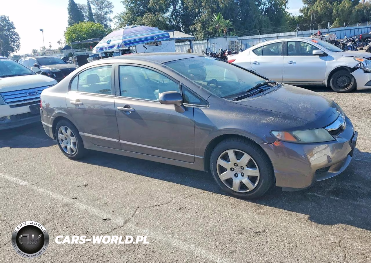 2010 Honda Civic Lx VIN:19XFA1F57AE056591 - 4
