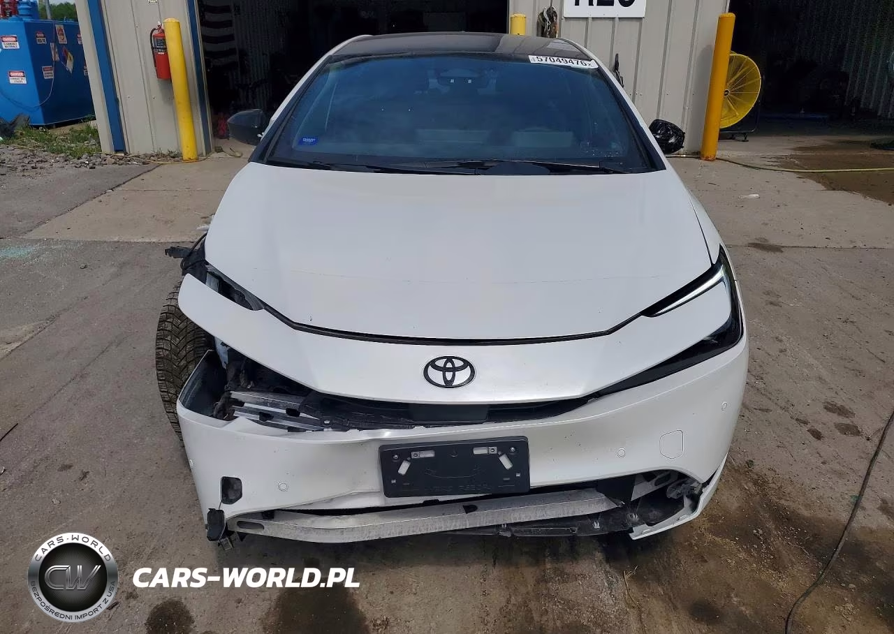 2026 Toyota Prius Nightshade VIN:JTDADABU1T3031176 - 5