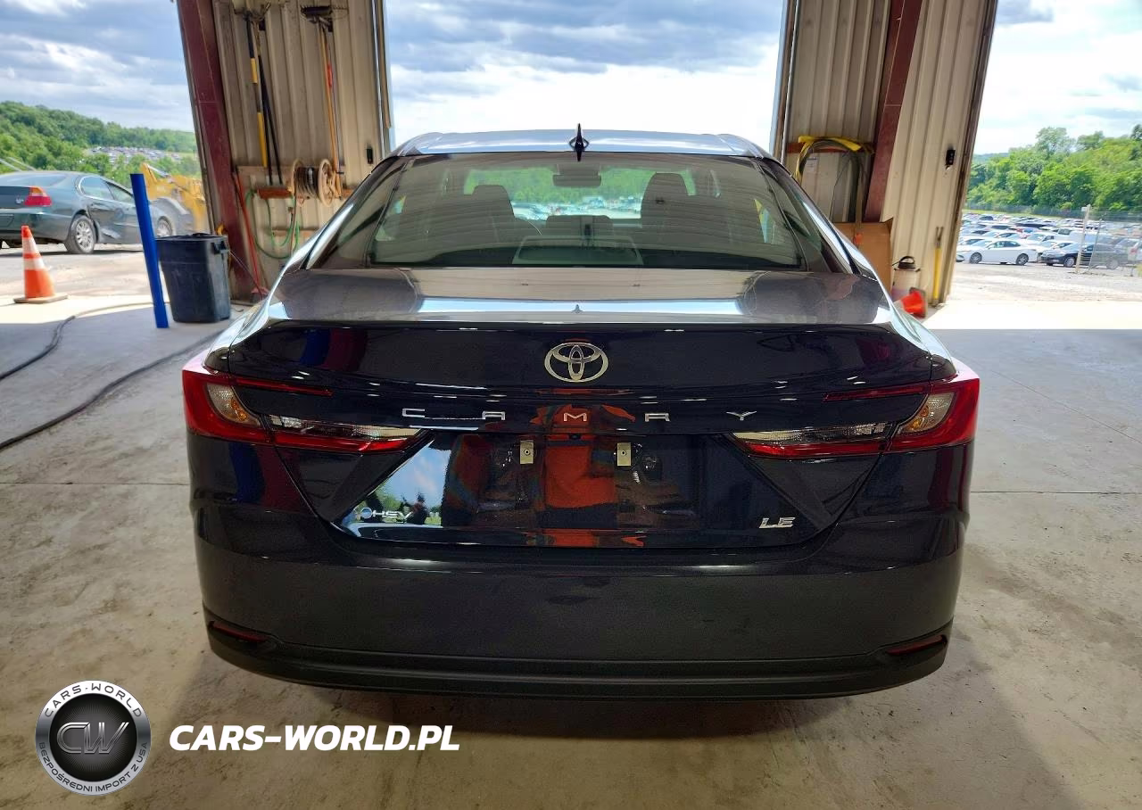 2026 Toyota Camry Le VIN:4T1DAACK3TU724338 - 6