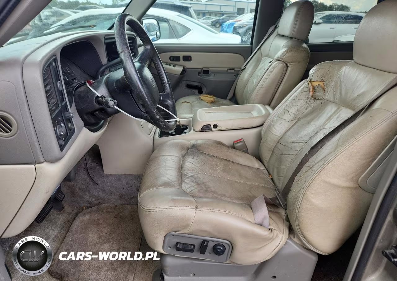 2000 Chevrolet Tahoe C1500 VIN:1GNEC13T6YJ189601 - 7