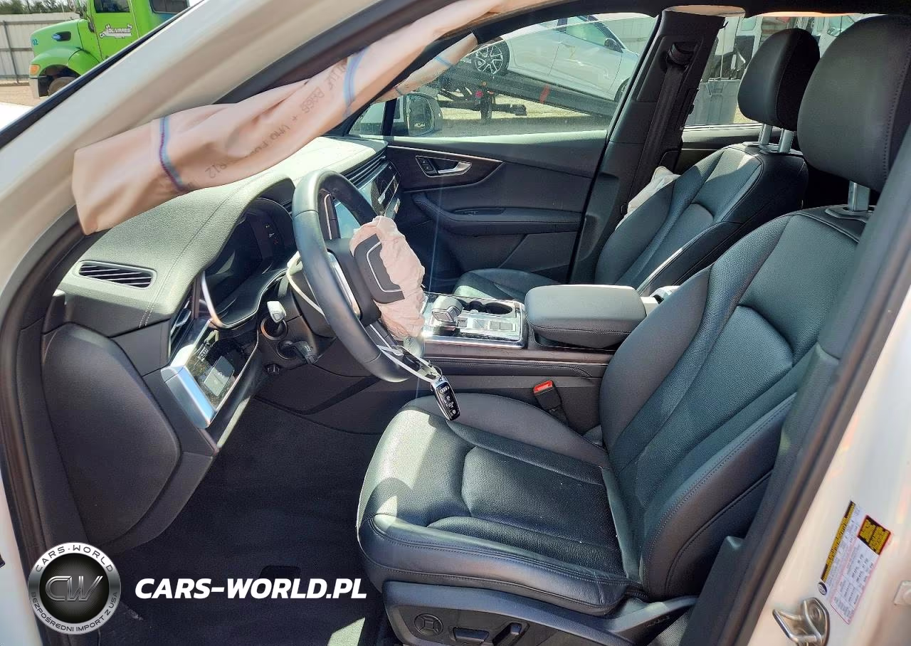 2023 Audi Q7 Premium Plus VIN:WA1LCBF76PD021646 - 7