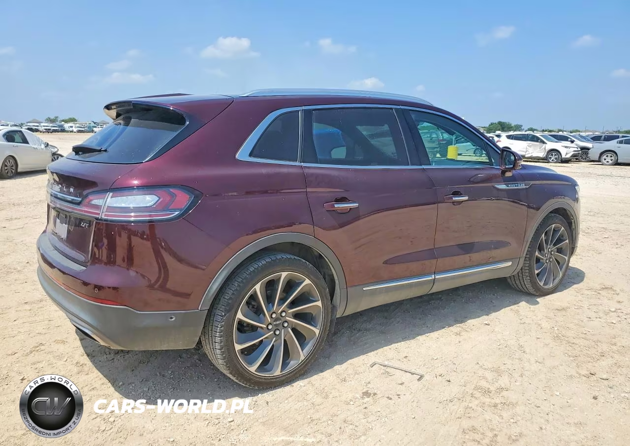 2019 Lincoln Nautilus Reserve VIN:2LMPJ6LP2KBL42817 - 3