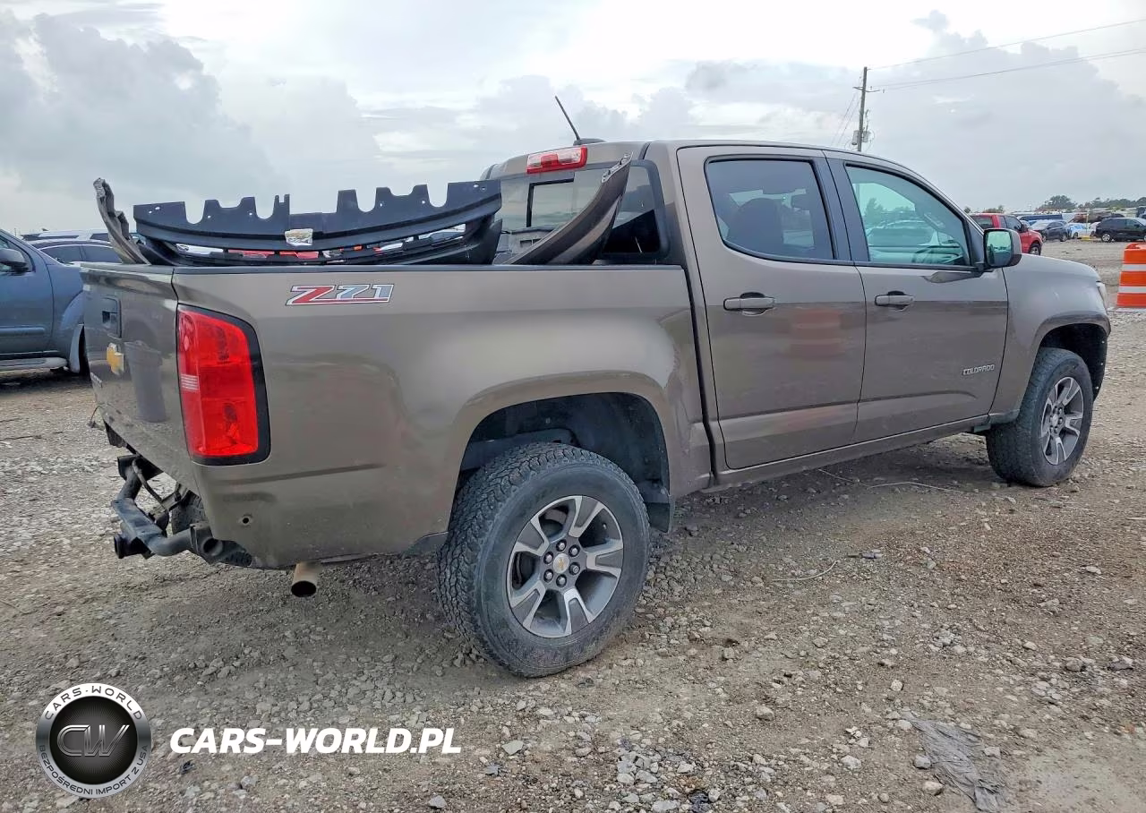 2015 Chevrolet Colorado Z71 VIN:1GCGSCE35F1273757 - 3