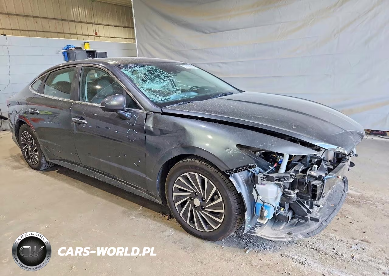 2023 Hyundai Sonata Hybrid Limited VIN:KMHL54JJ9PA061604 - 4