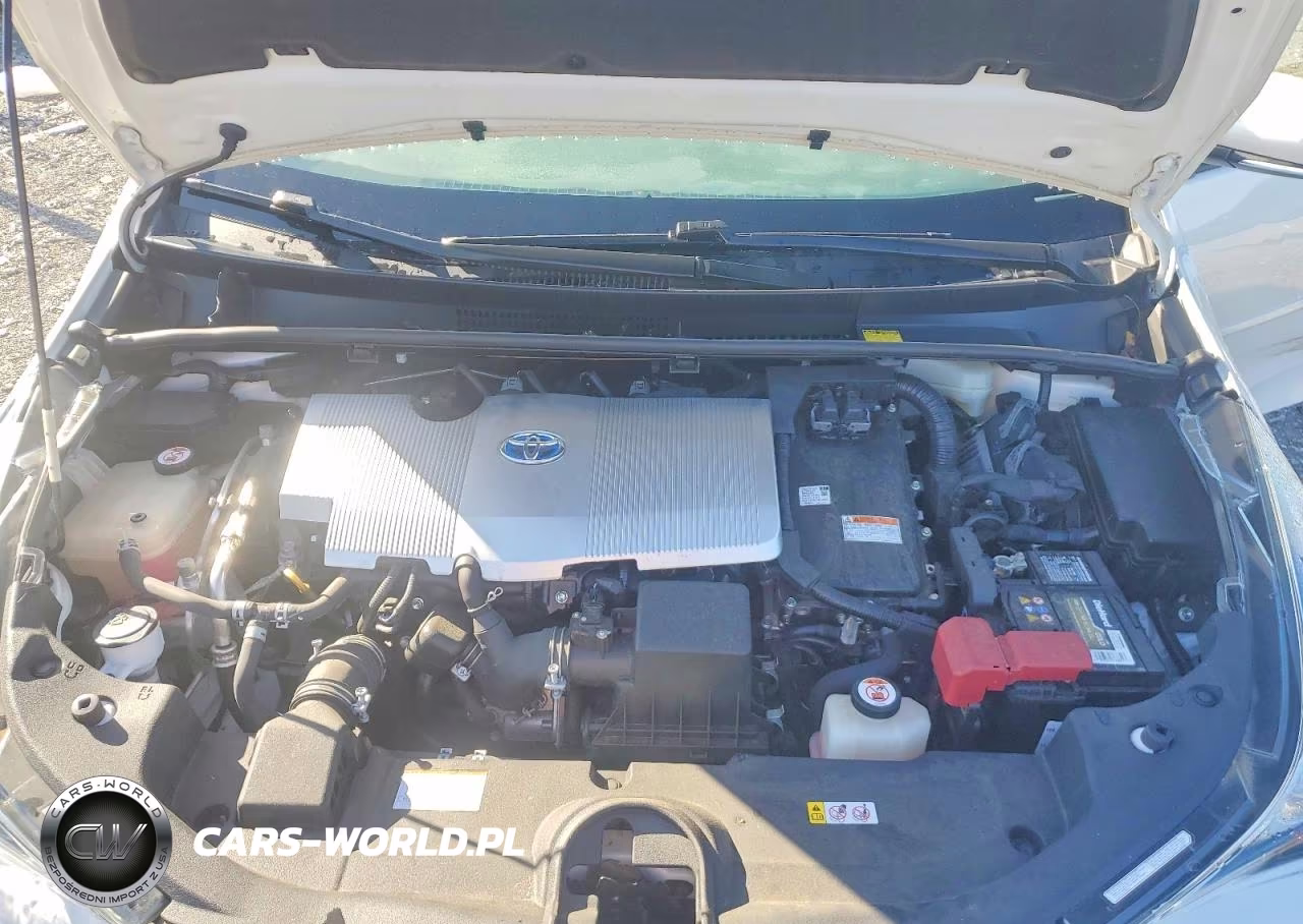 2018 Toyota Prius Two VIN:JTDKBRFUXJ3066184 - 11