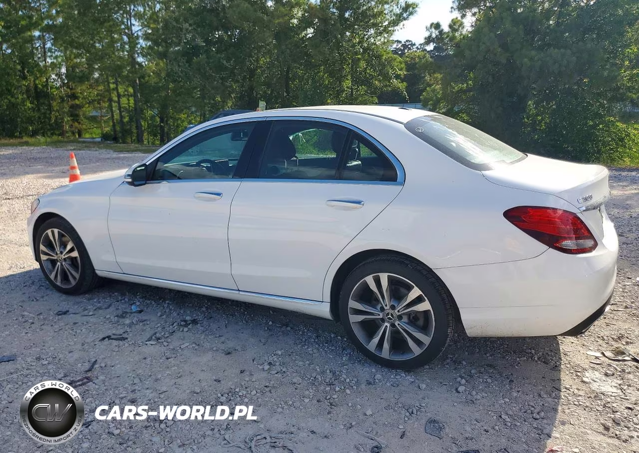 2018 Mercedes-Benz C 300 4Matic VIN:55SWF4KB5JU274925 - 2