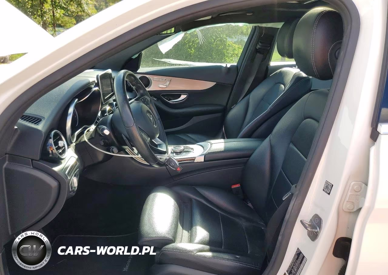 2018 Mercedes-Benz C 300 4Matic VIN:55SWF4KB5JU274925 - 7