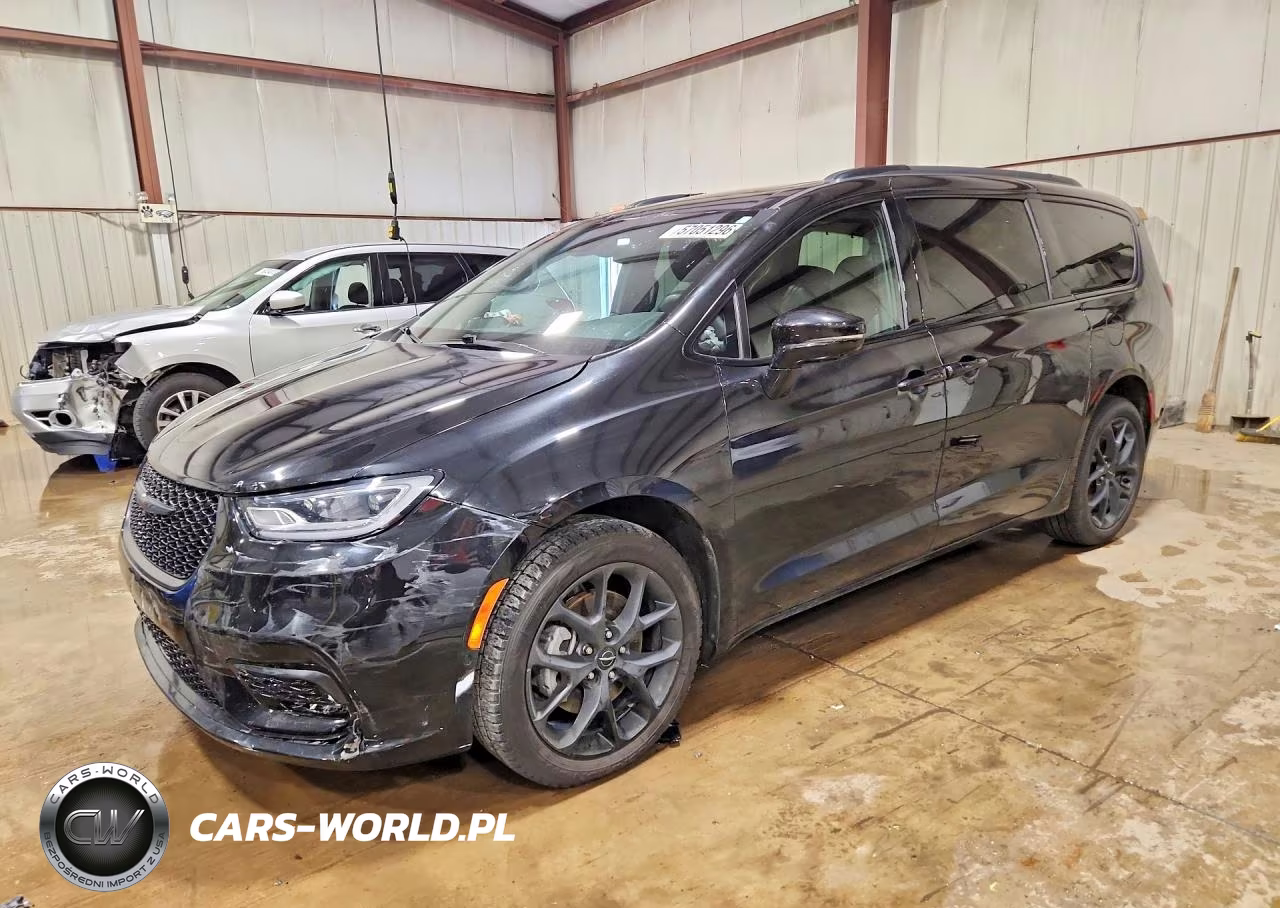 2022 Chrysler Pacifica Touring L