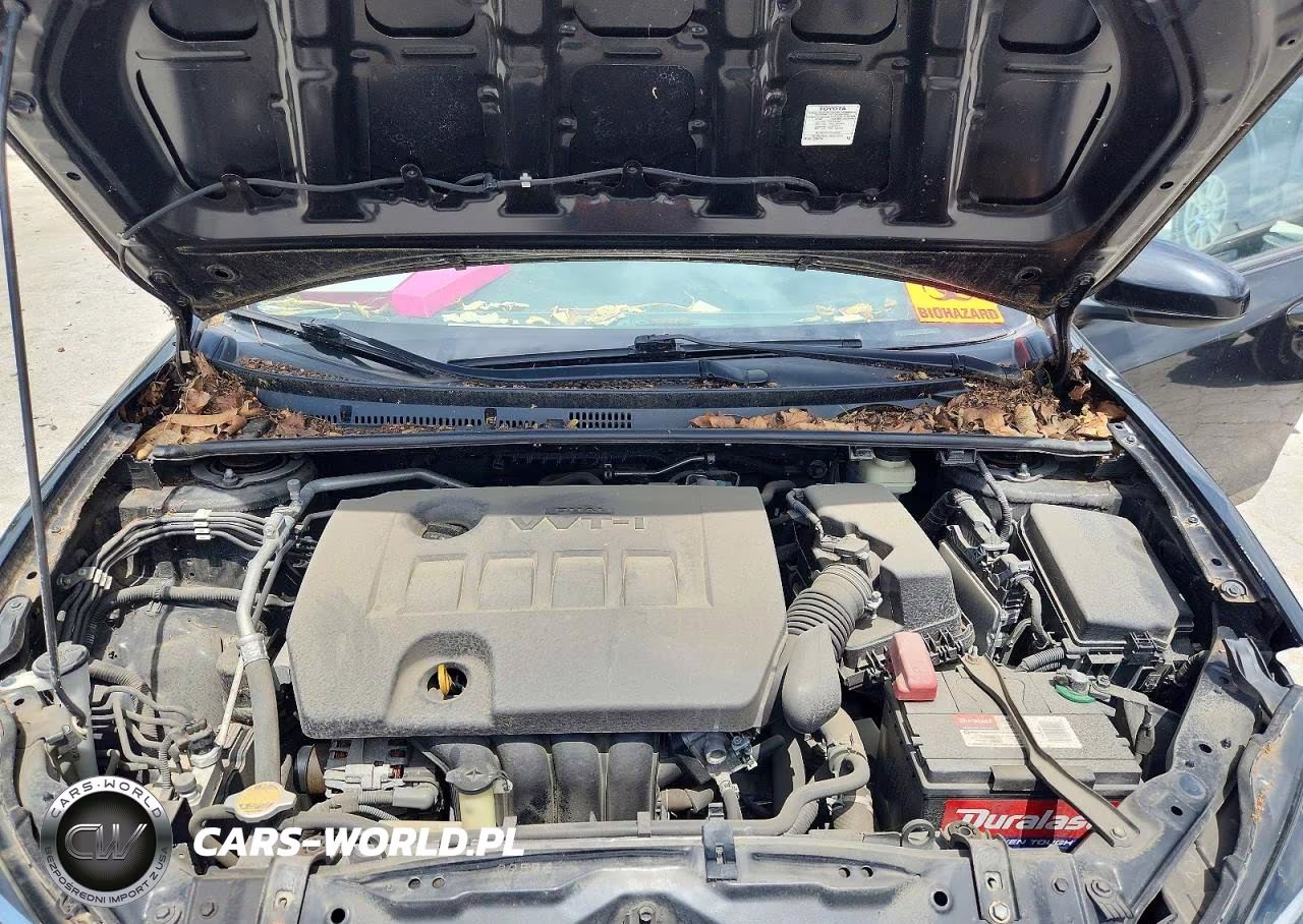 2017 Toyota Corolla Le VIN:5YFBURHE9HP584997 - 11