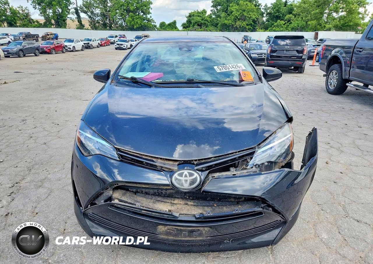 2017 Toyota Corolla Le VIN:5YFBURHE9HP584997 - 5