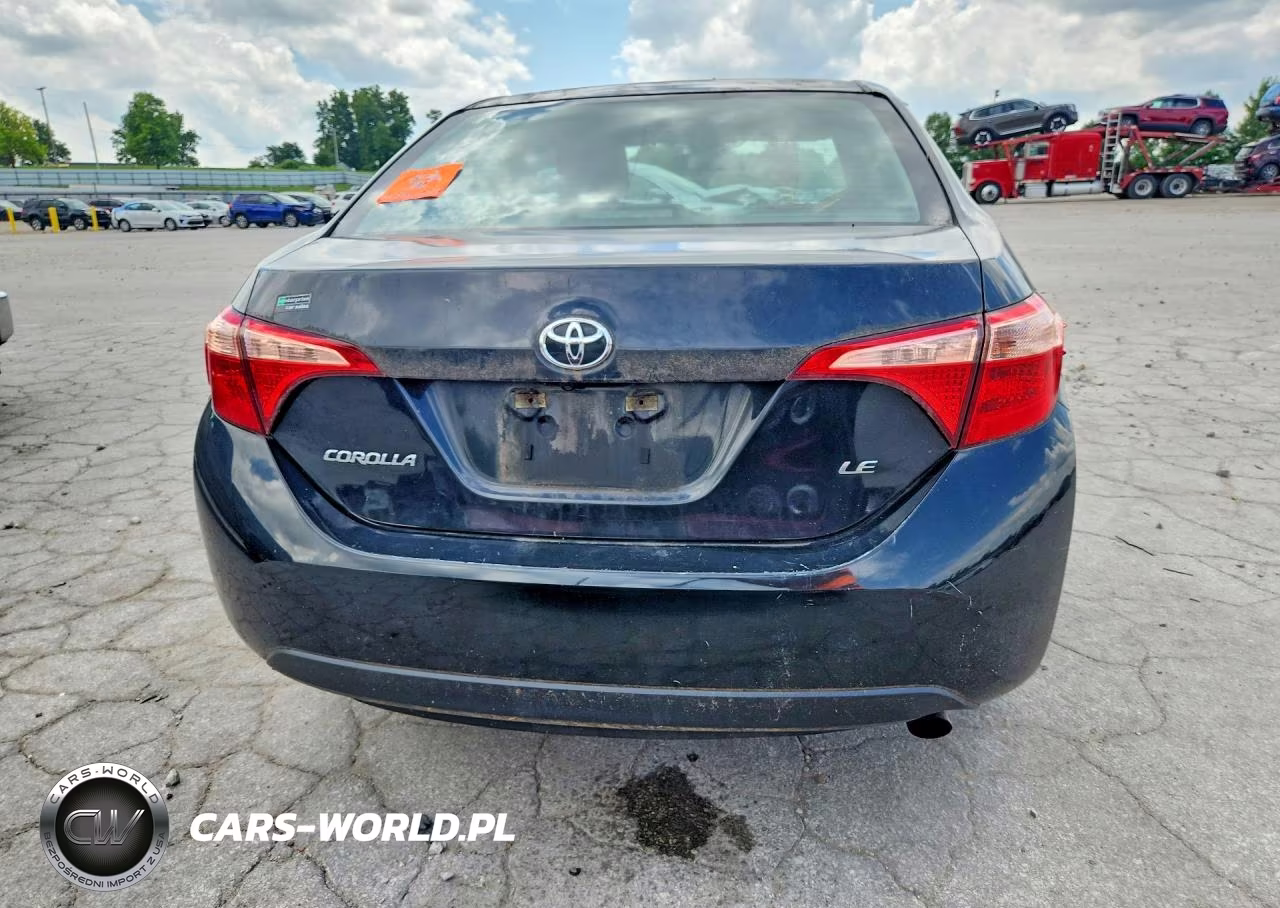 2017 Toyota Corolla Le VIN:5YFBURHE9HP584997 - 6