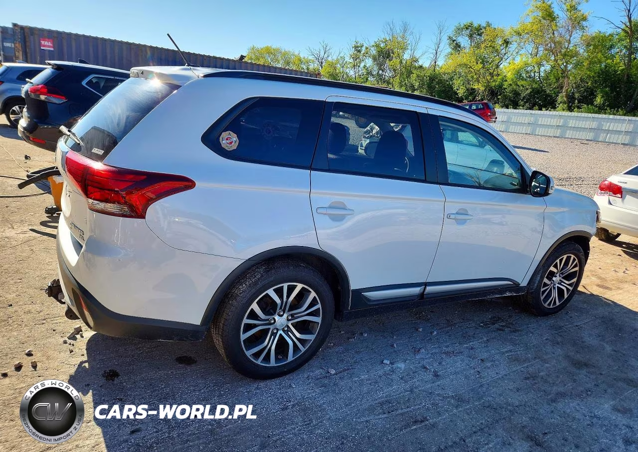 2016 Mitsubishi Outlander Se VIN:JA4AZ3A30GZ062261 - 3