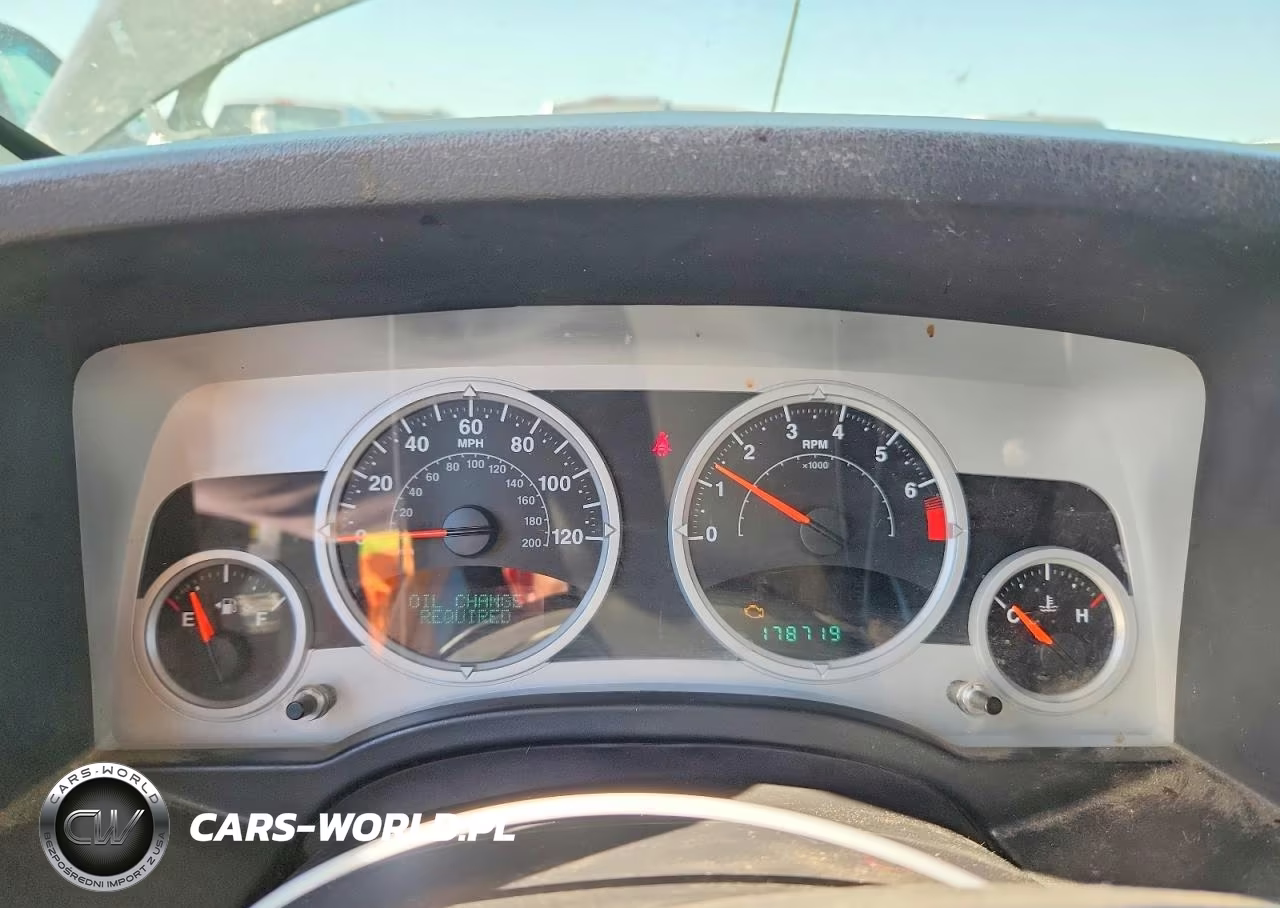2008 Jeep Patriot Limited VIN:1J8FF48W18D681596 - 9