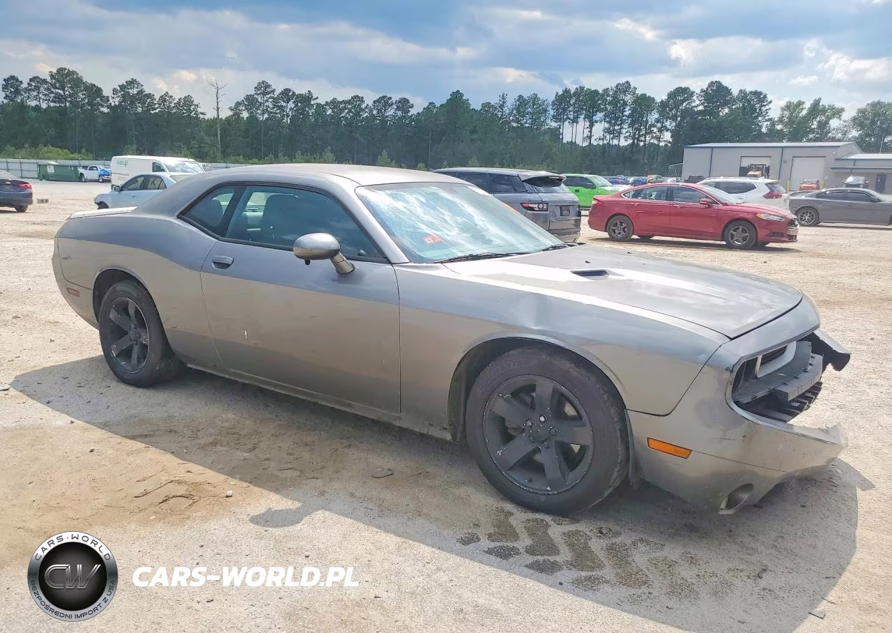 2012 Dodge Challenger Sxt VIN:2C3CDYAG2CH121225 - 4