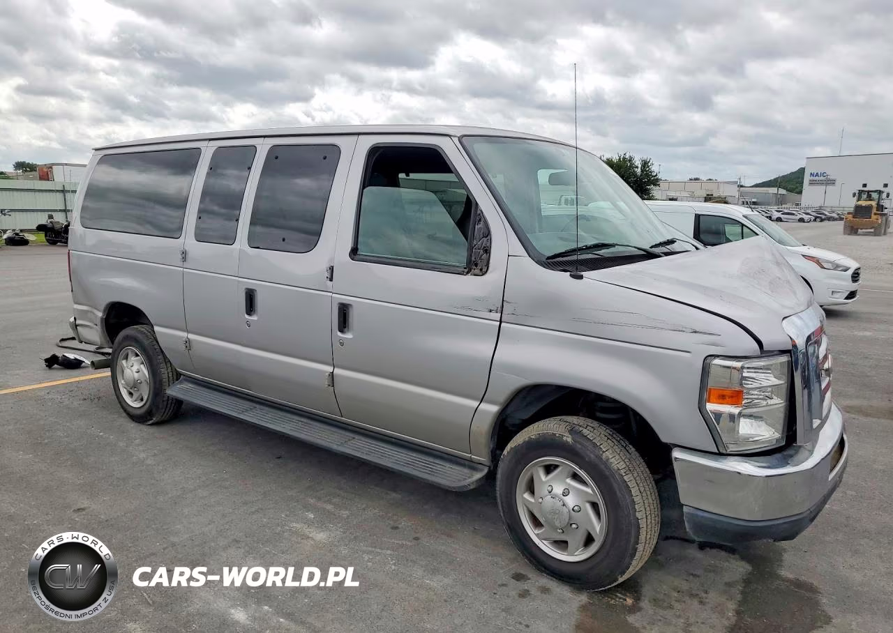 2014 Ford Econoline E350 Super Duty Wagon VIN:1FBNE3BL1EDA28569 - 4