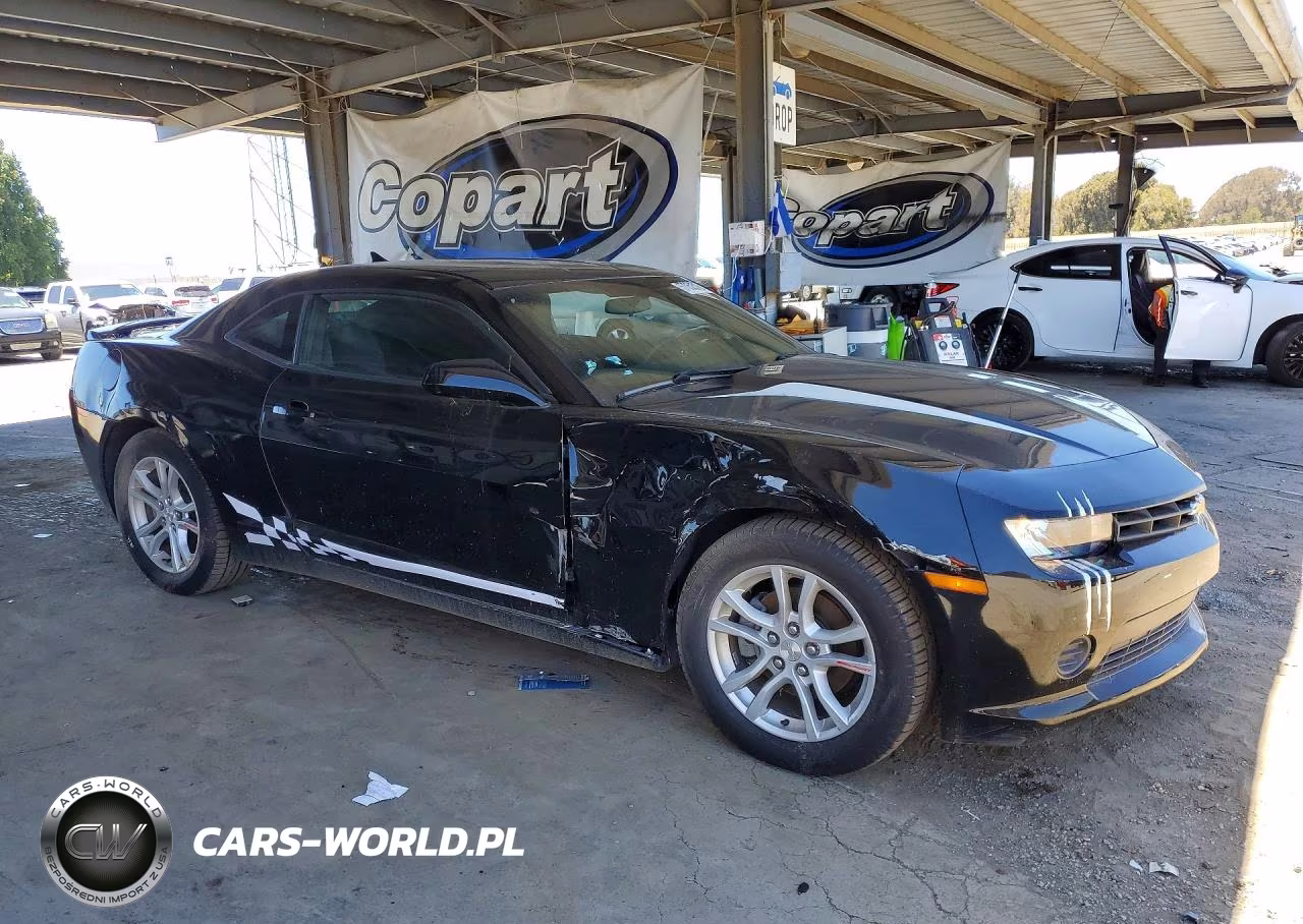 2015 Chevrolet Camaro Ls VIN:2G1FB1E39F9246632 - 4