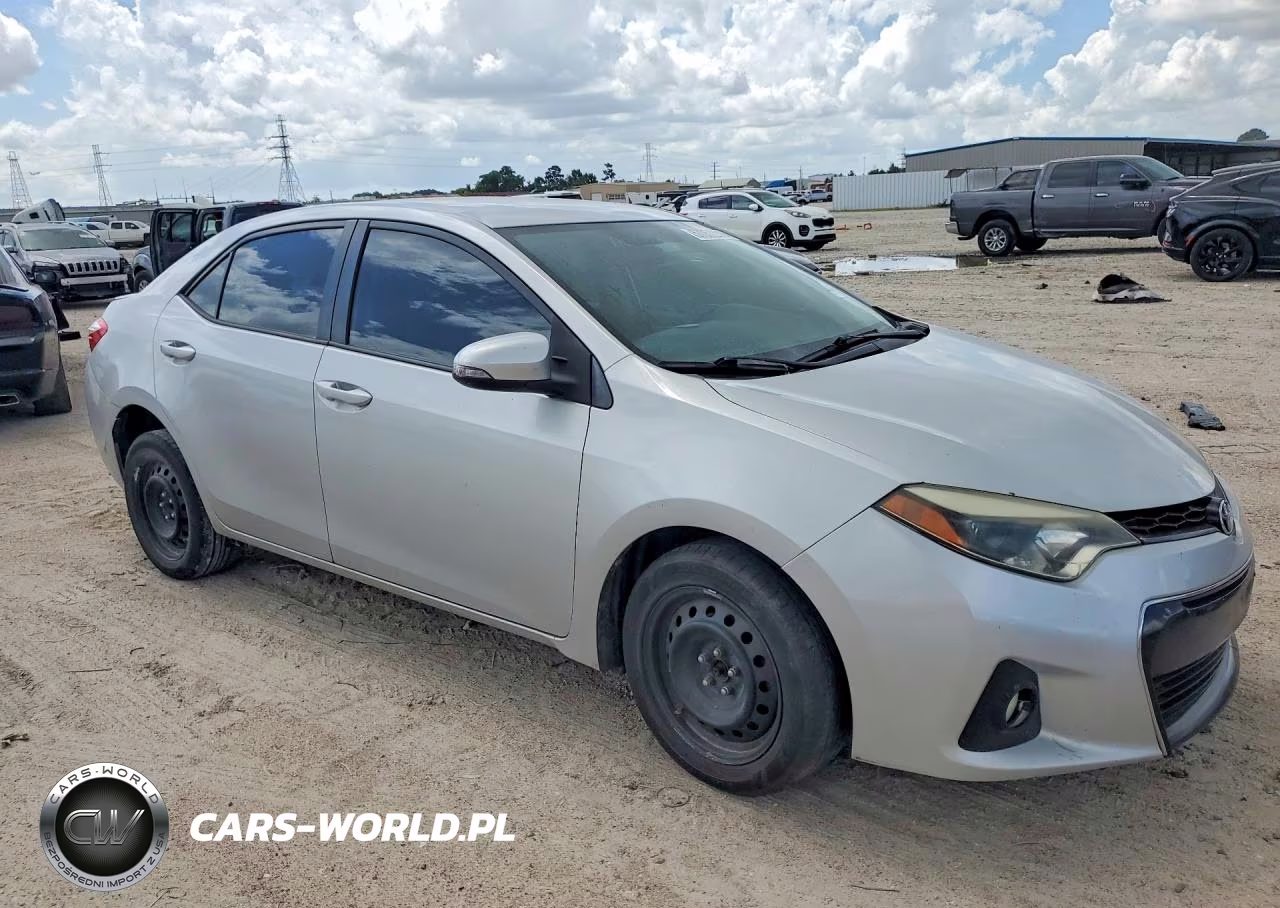 2016 Toyota Corolla S VIN:2T1BURHE5GC564602 - 4